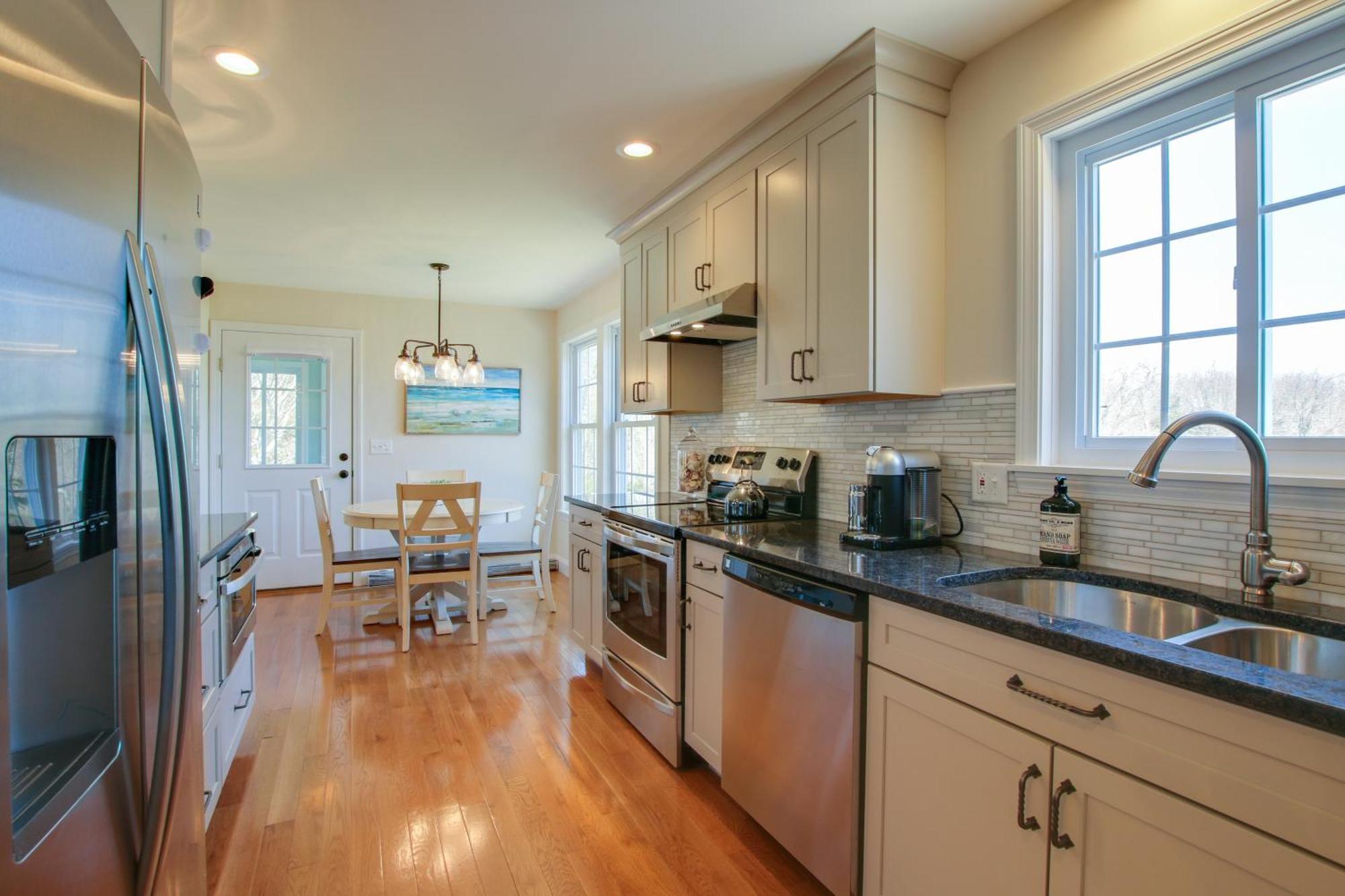 Charming Home With Yard Steps To Pawcatuck River! Exterior foto